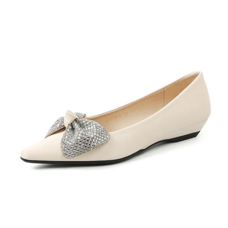 Ice silk low-heeled wedge shoes fashion women's new models, pointed women's fashion bow white single shoes