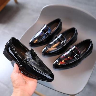 Sapato de Couro para Menino Novo Outono Britânico Bico Fino Sapatos Escolares Couro Macio Sapatos Sociais de Bico Fino para Meninos Calçados Infantis para Desempenho e Atividades