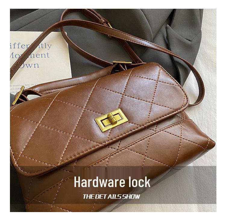 2025 Autumn Women's Frosted Diamond Pattern Chain Tote Shoulder Bag