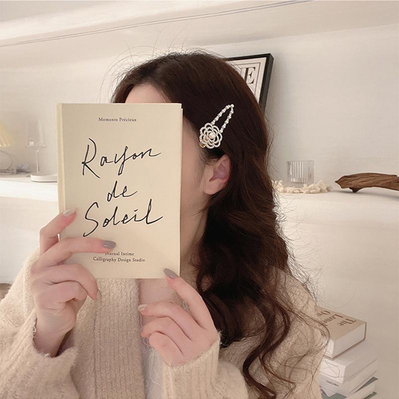 Korean Style Pearl Rhinestone Camellia Hair Clip Pearl Side Duck Beak Clip Women's Broken Bangs Clip Hair Accessories