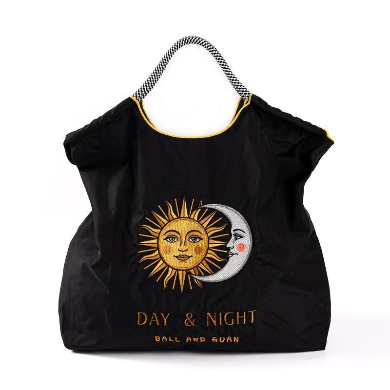 Nylon handbag bag new embroidered large capacity ball chain shoulder tide messenger tote bag