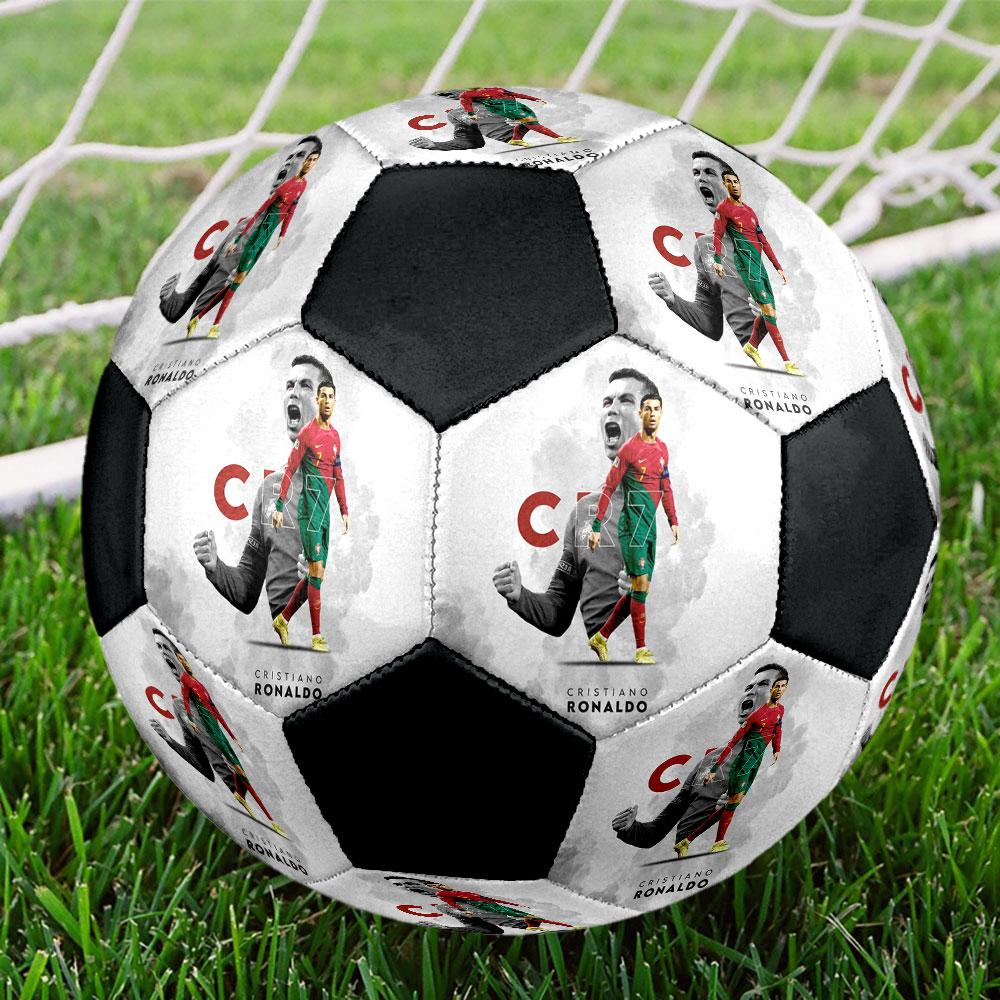 1 PZ Cristiano Ronaldo Dimensione del bordo 5 pallone da calcio PrahaPallone da calcio indoor Colorato Per tutte le età Cucito a macchina PVC Pronto per la competizione Resistente Alto rimbalzo