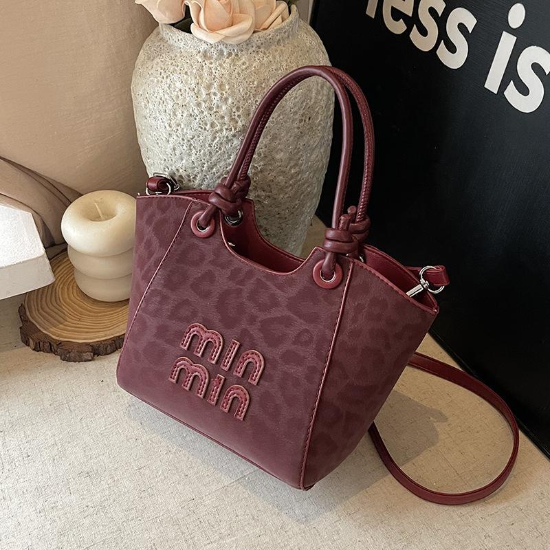 Premium Wind Hand Bag Women's New Fashion Leopard Print Bucket Bag Shoulder Messenger Bag