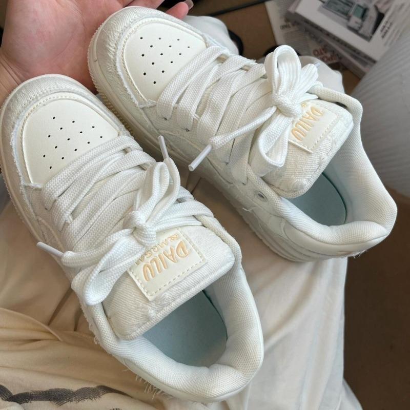 Damenschuhe im Retro-Stil, Nische, weiße College-Skateboard-Schuhe, neue kleine weiße Schuhe, vielseitige Partnerschuhe, Freizeitschuhe