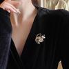 Luxury Opal Swan Brooch High-grade Women's Corsage Pin Design Sense Of Niche Clothing Accessories To Prevent Exposure