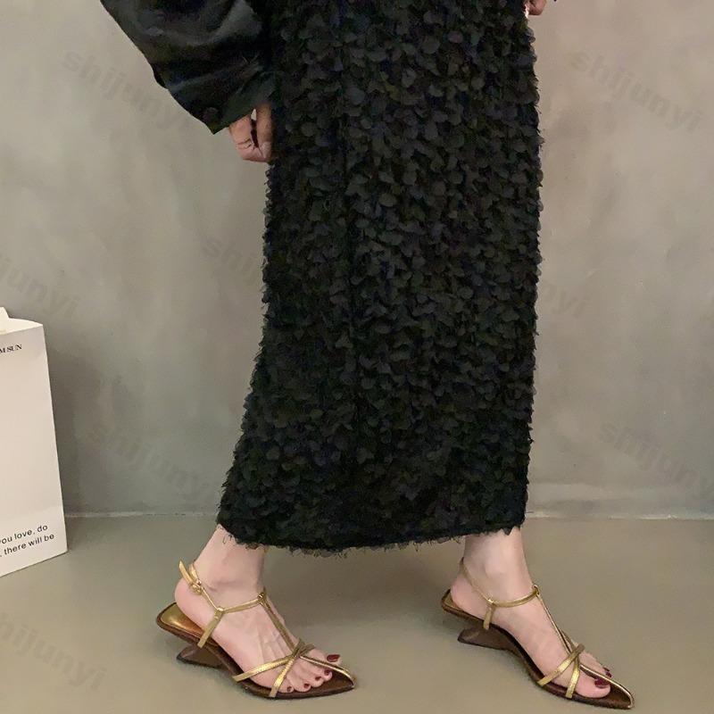 Summer Women's Sandals 2026 Pointed Toe Mid Heels Buckle Sexy Shoes New Trend Designer Pumps Dress Party Sandalias De Mujer