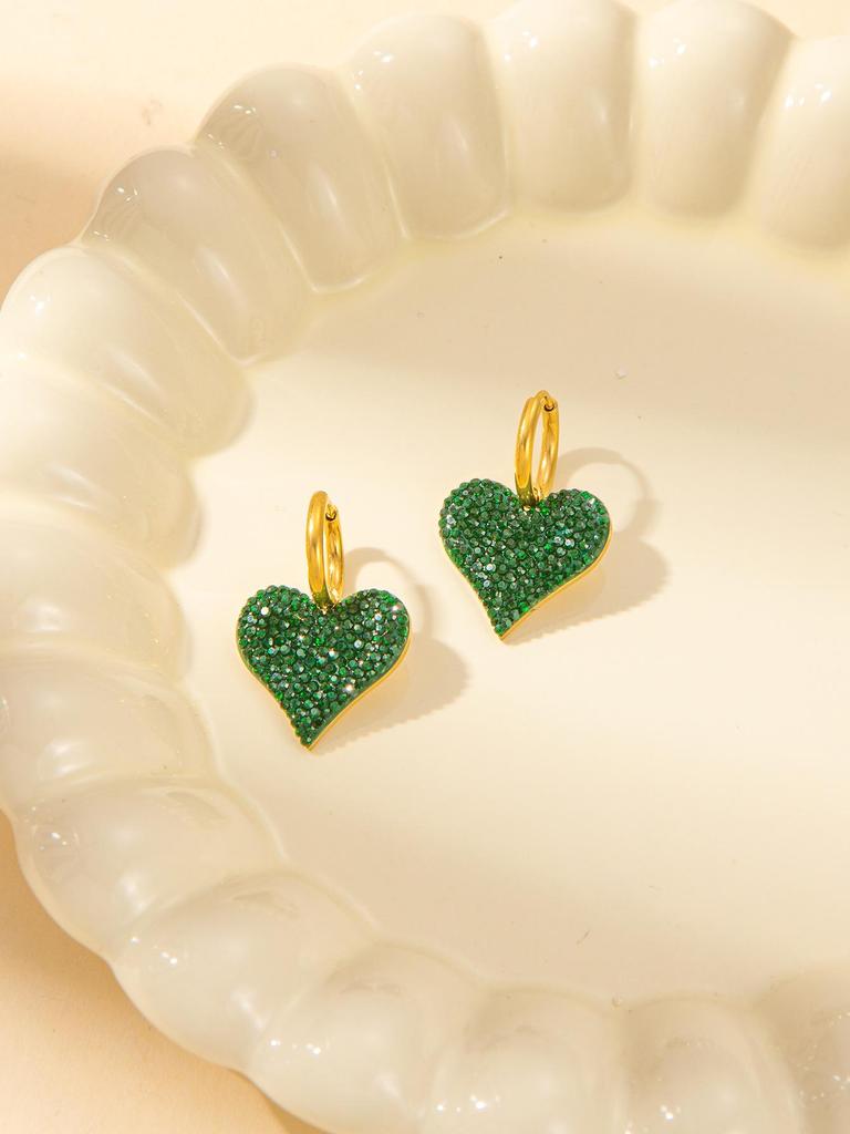 Versatile Green Diamond Heart Chain Necklace - European & American Fashion