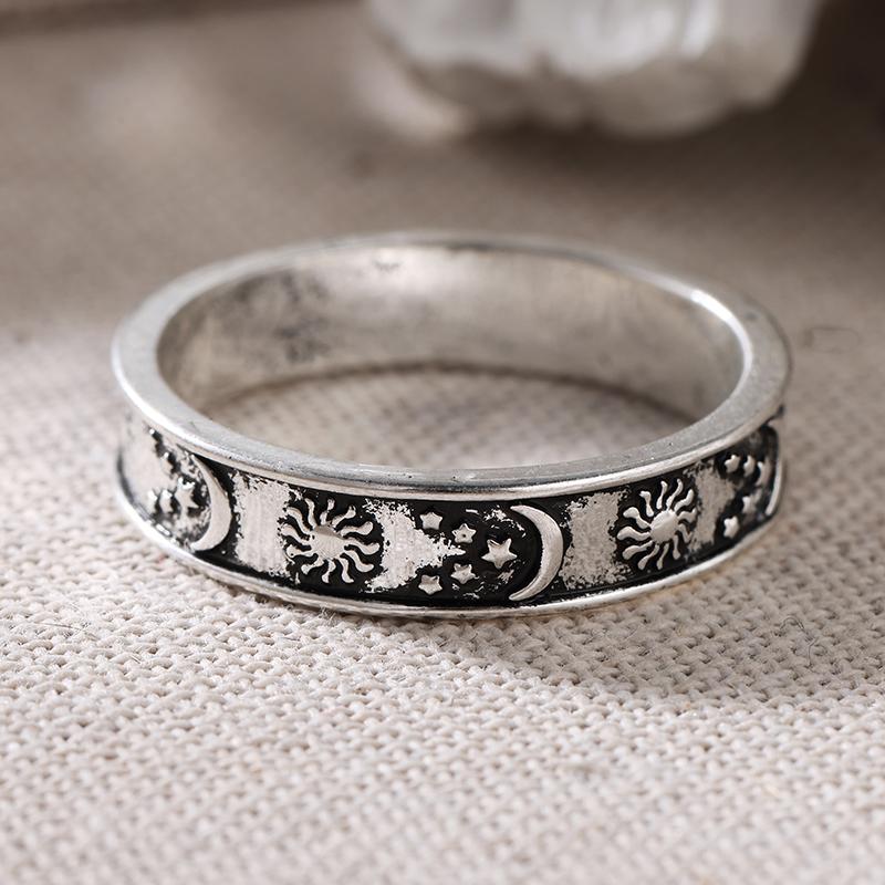 Vintage Hand Carved Star Moon Women's Ring Minimalist CopperColor Metal Geometry Daily Wear Party Jewelry Anniversary Gift