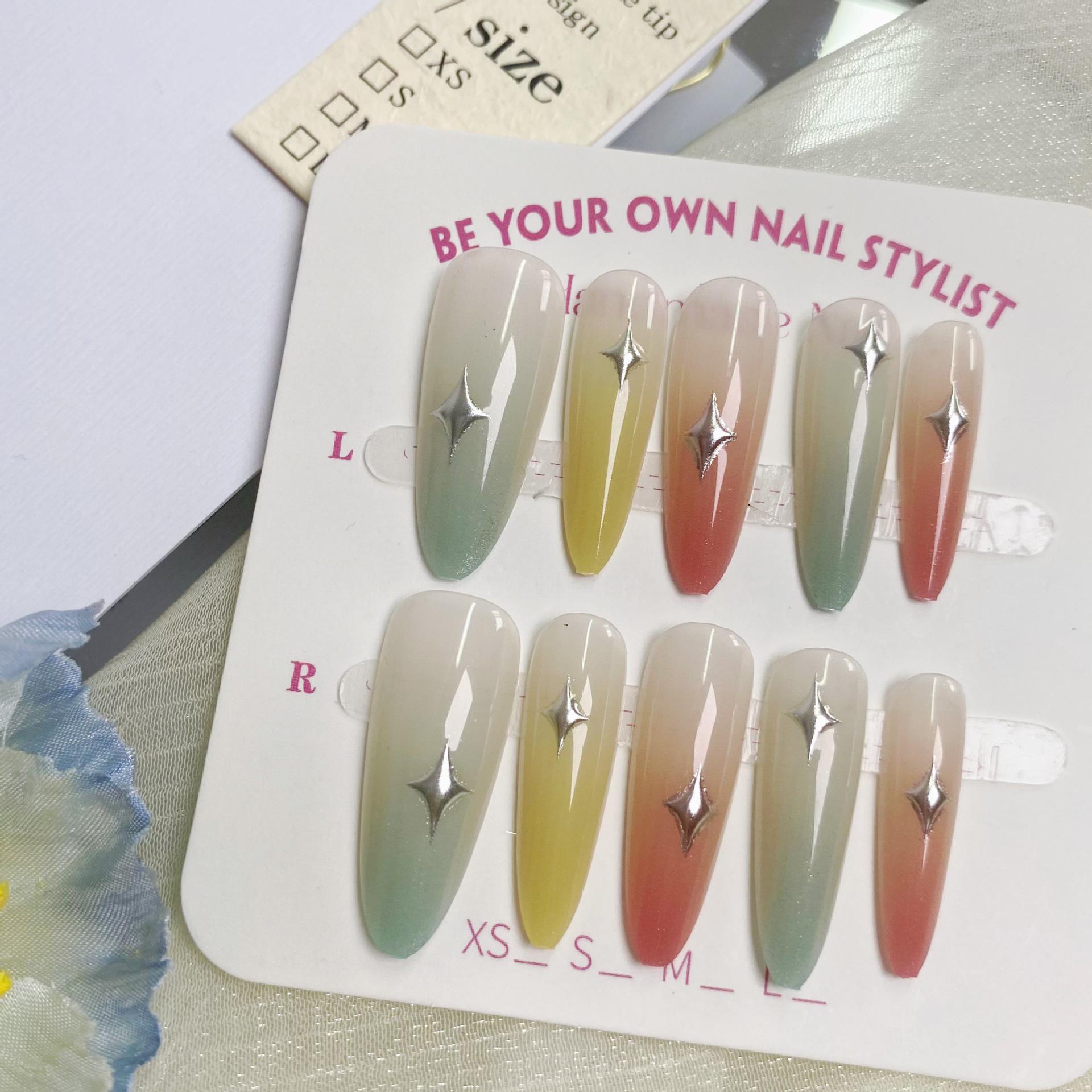 

Starry Sky Gradient Almond Nails - 10 Medium-Long Patches S Small (Includes 5-piece tool set)