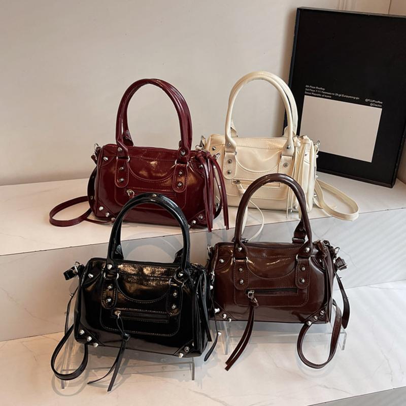 Faux Leather Solid Color Large Capacity Hobos Shoulder Bags for Women High Quality Versatile Undearm Ruched Handle Bags