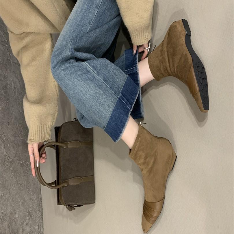 2025 autumn and winter new pointed thin heel high heel temperament thin French fashion sexy beauty female Internet celebrity short boots