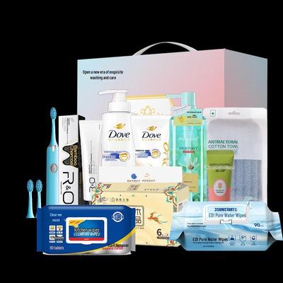 Dove Strahlende Reinigung & Pflege 9-teiliges Shampoo-Geschenkset