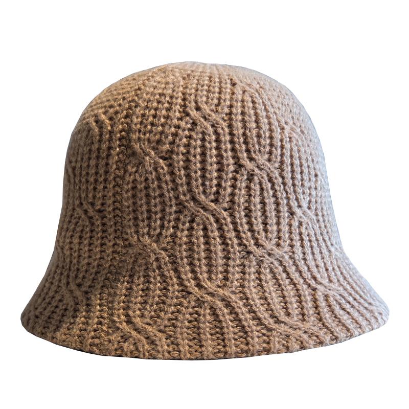 Hand crocheted bucket hat women's versatile wool bucket hat autumn and winter thermal basin hat