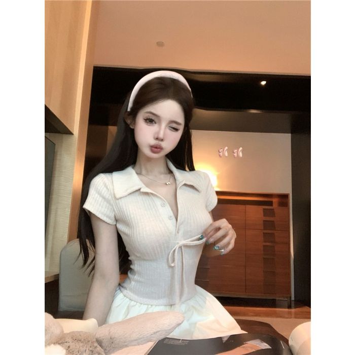 [] There is an inner ballet style polo collar dress women's short-sleeved skirt slim-fitting fluffy a-shaped skirt