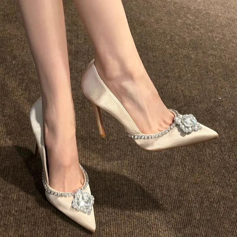 Fashion 2024 Brand Shoes for Women Slip on Women's High Heels Fashion Party Pumps Women Rhinestones Pointed Toe Thin Heels Ladies Shoes