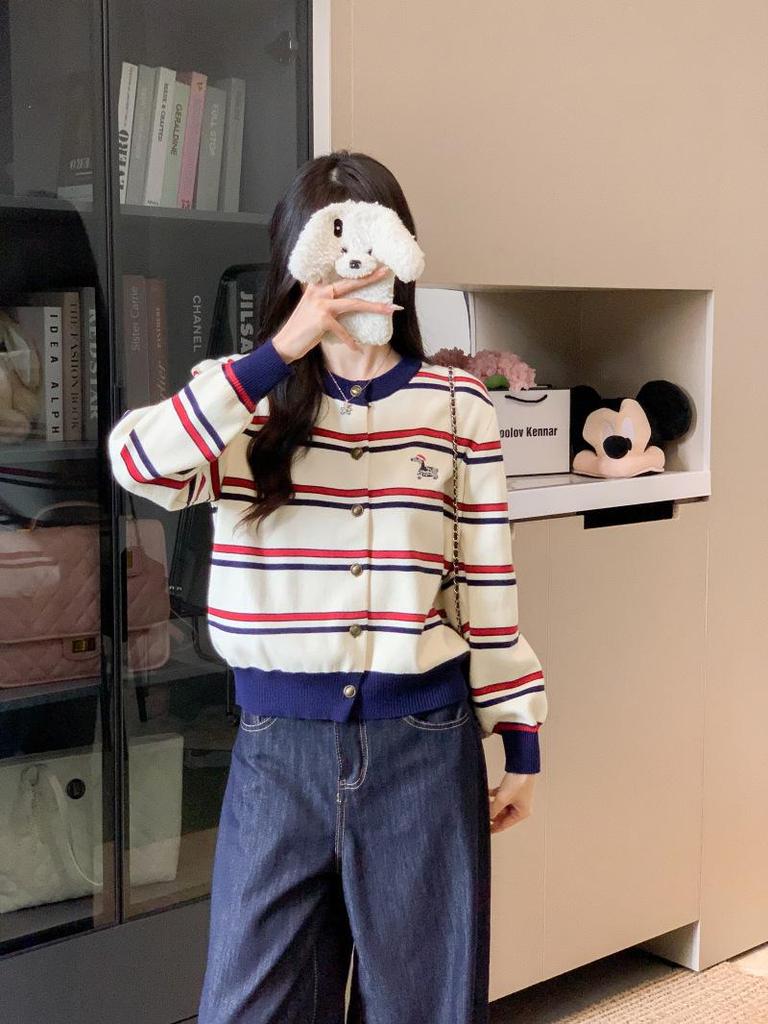 2025 Autumn/Winter Korean Chic Striped Knit Cardigan for Women