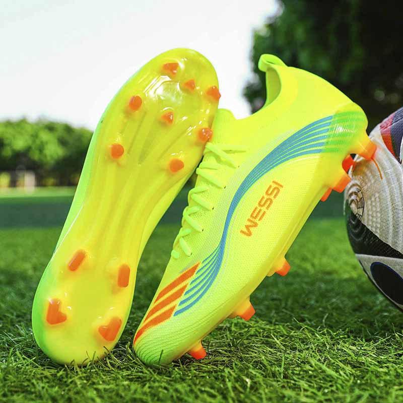 New fly-woven football shoes, new low-top tattoos, youth training AG long nails, foreign trade broken nails, sports shoes