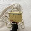 Fashion diamond chain small bag women's new high-end bright diamond box bag foreign style one shoulder messenger bag tide