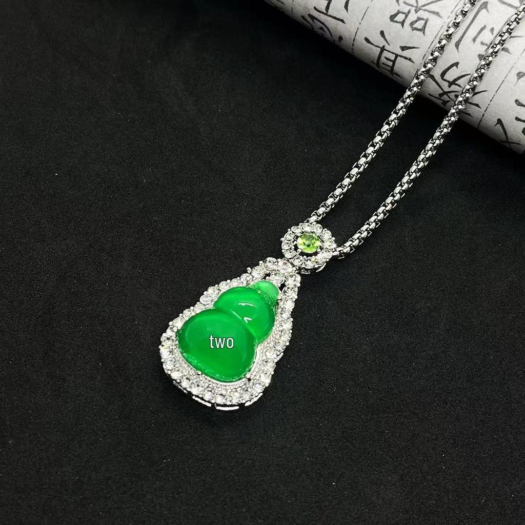 Elegant Green Gourd Unisex Pendant - High-End Diamond-Embellished Alloy, Perfect Gift