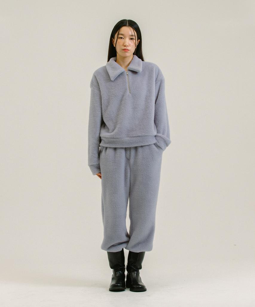 NEBELEVERYWEAR Fur Half Zip Up_Light Blue