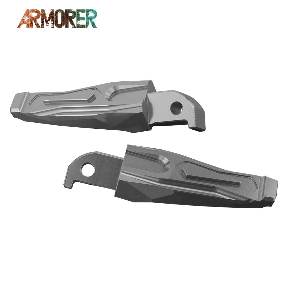 

Подходит для YAMAHA TMAX 530 DX T-MAX 530 SX, алюминиевая подставка для ног заднего пассажира с ЧПУ, подножки, педаль для мотоцикла NO LOGO Titanium