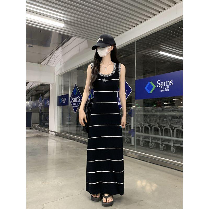 Kumikumi Advanced Sense Retro Contrast Color Crochet Stripe Sling One Piece Dress Women Clothing Summer Waist Hugging Slimming Long Dress