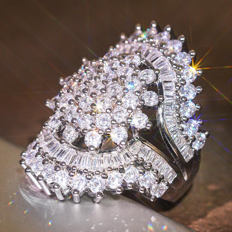 Huitan Sparkling Women Ring Full Shining Cubic Zirconia Luxury Accessories Silver Color Geometric Special Party Lady Jewelry