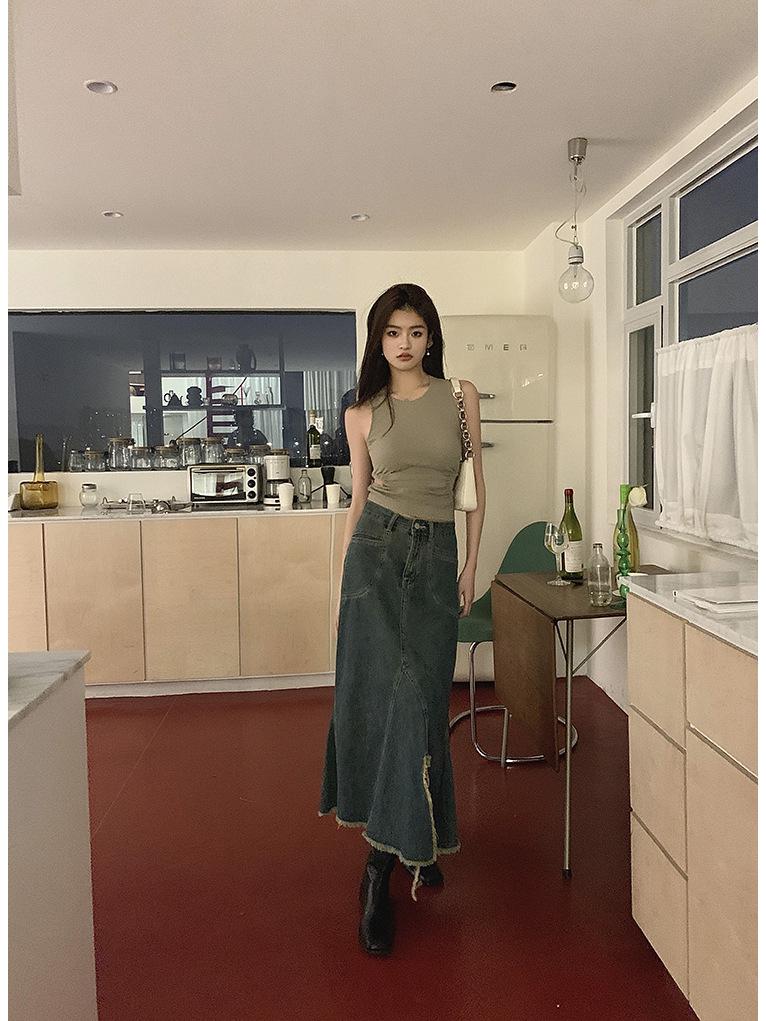 2026 Spring/Summer Women's Frayed Hem Irregular Slit Denim Long Skirt