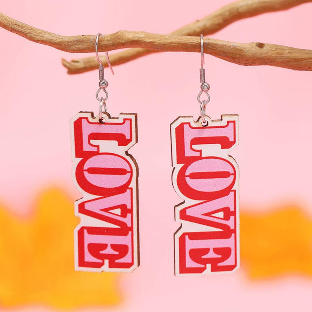 Valentine's Day Pattern Earrings Bring Surprises And Joy On The Holiday Day, Suitable Gifts For Lovers And Relatives.