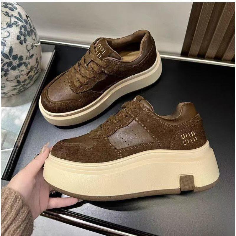Light luxury retro leather high-top shoes women's shoes autumn and winter new velvet platform casual sports velvet board shoes