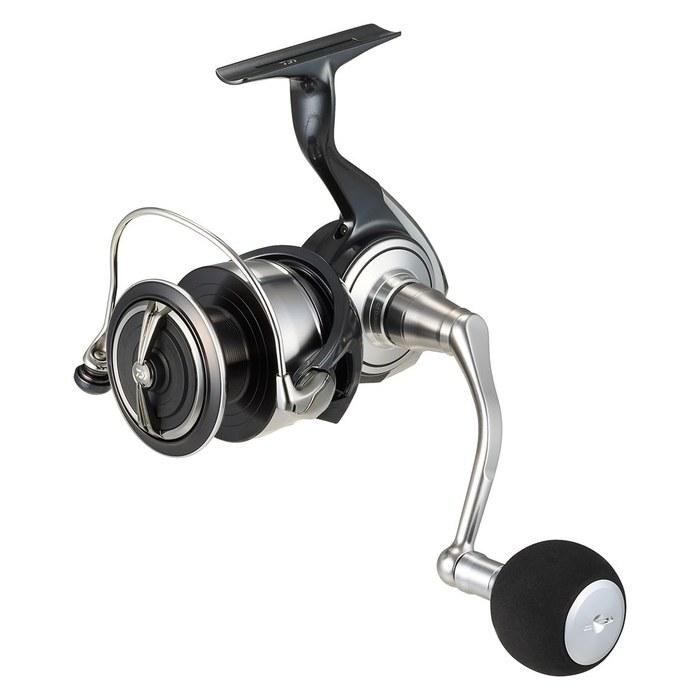 Daiwa 24 Certate SW 5000-H Spinning Reel (Navy x Silver)