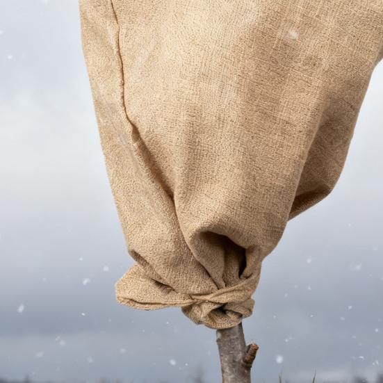Burlap Winter Plant Cover Freeze Protection Plant Bag with Drawstring Reusable Frost Blanket Tree Protector for Garden Bushes Small Trees