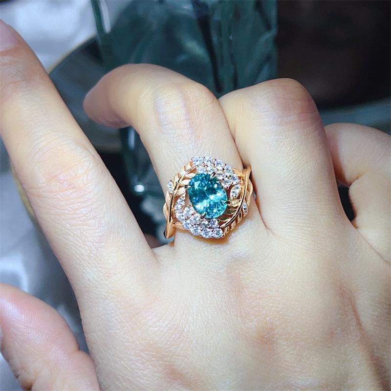 Honey Stew 2 Carat Oval Cut Moissanite Women's Ring in Silver and Gold with Diamond Accent - European American Style