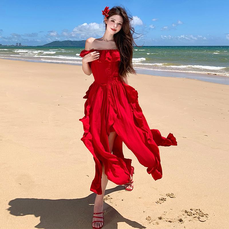 New Seaside Vacation Dress Travel Dress Red One-word Shoulder Dress White Niche Design Feeling