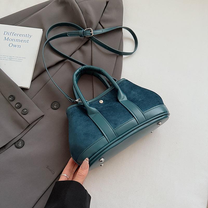 Fashion texture simple large capacity 2025 autumn new foreign style trend casual shoulder crossbody handbag women