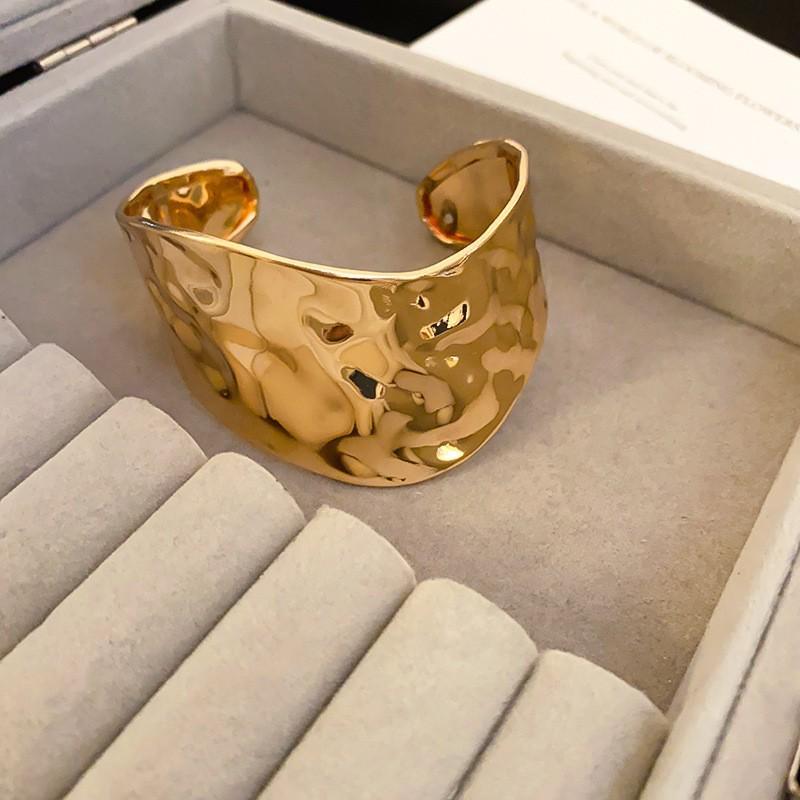 European-American Irregular Concave Bangle: Chic, Cold Style Luxury Bracelet for Women