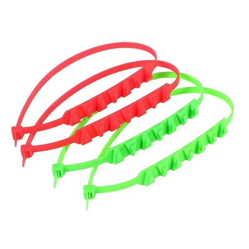 Universal Anti-skid Chain for Electric Vehicles: Prevents Tire Slipping on Snow for Motorcycles and Tricycles