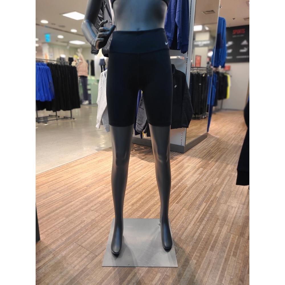 

Шорты Nike [NC Fix] Nike Women One 7 дюймов, черные NKTS24W01409