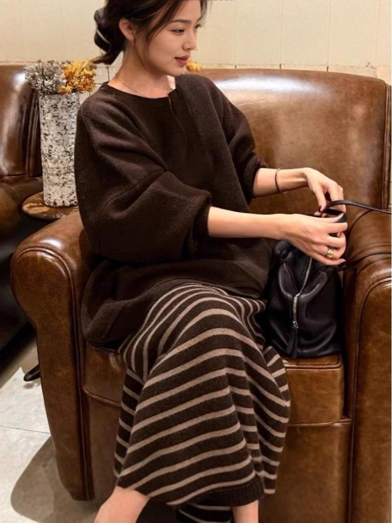 Women's High Waist Color Block Striped Midi Skirt - Winter Korean Style