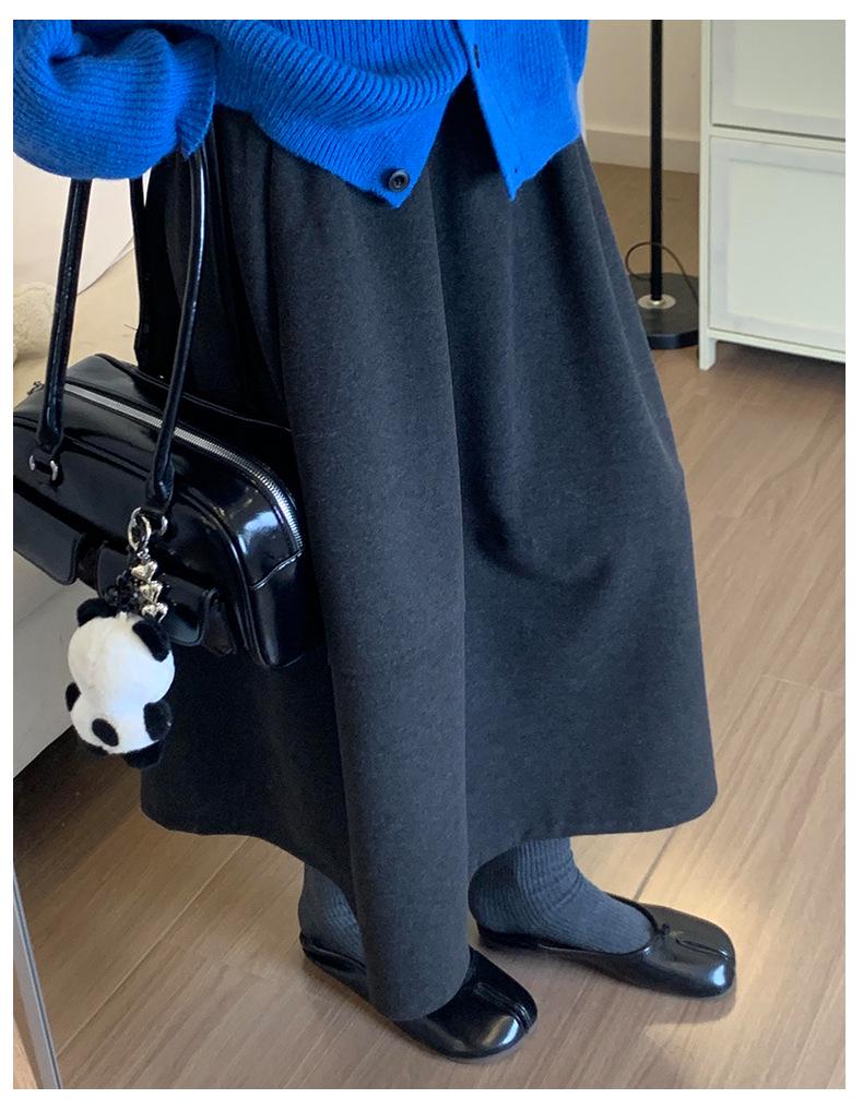 Deep Gray Women's Wool Blend Half-Skirt, Elastic Waist, Slimming Korean Mid-Length Umbrella Style for Autumn/Winter 2025