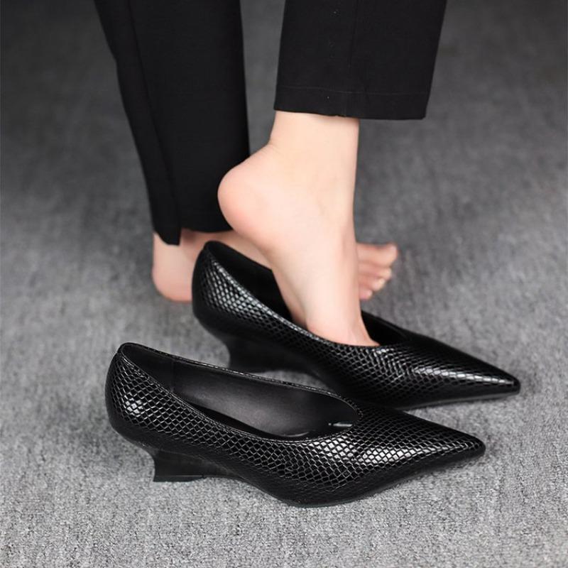 Fashion Moccasins Shoes for Women High Heels Block Heel Stylish Fashion Quick Delivery With Discount Chic and Elegant Woman Pumps