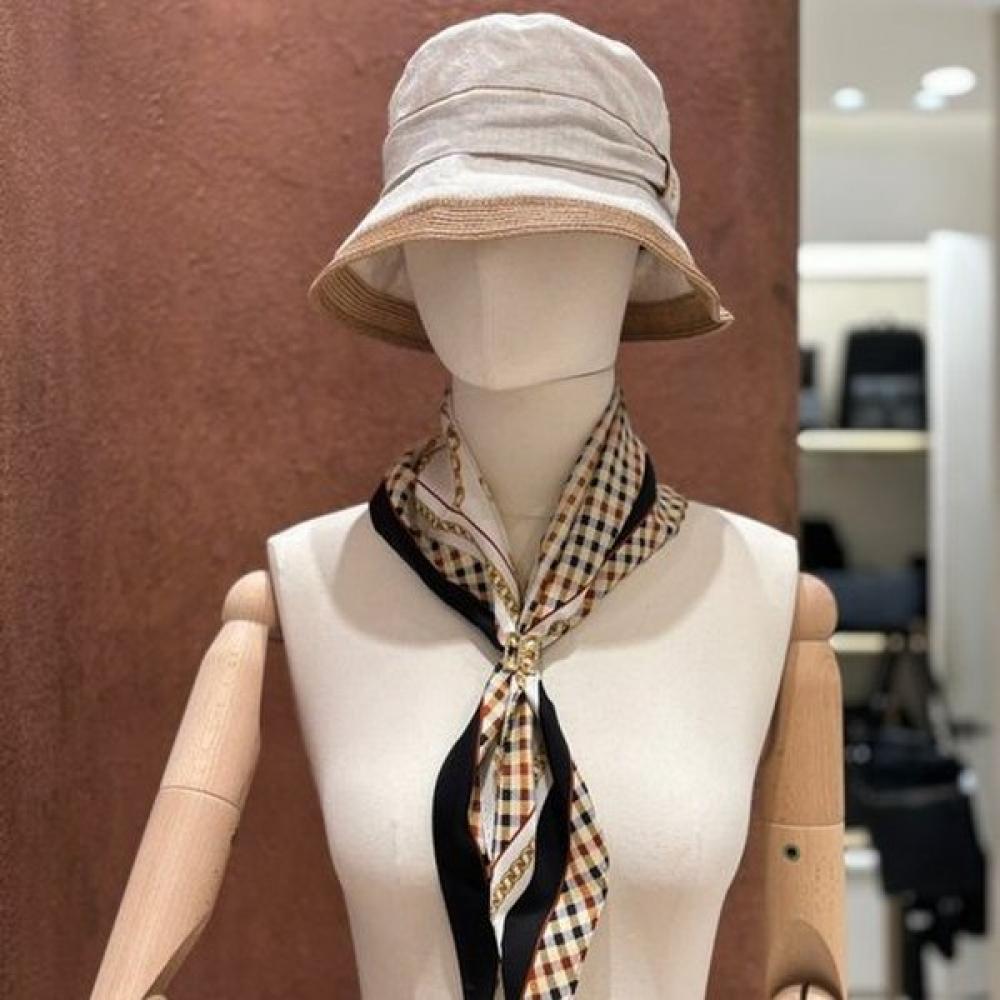 

Daks Linen Bucket Hat Chain Petit Scarf Ring Set Dbhe4e228iv Single option