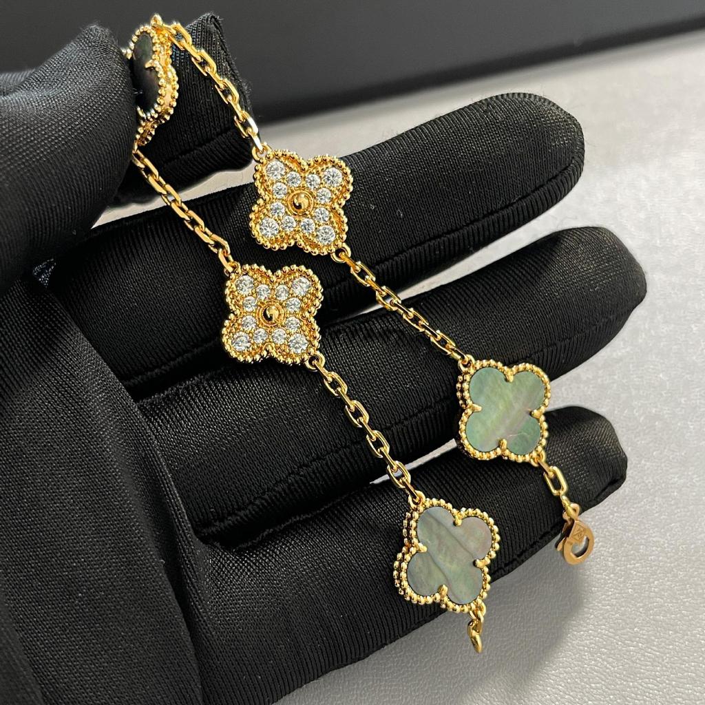 Gold Four-Leaf Clover & Five-Flower Pendant Necklace, 18K Plated, Elegant Gift for Her