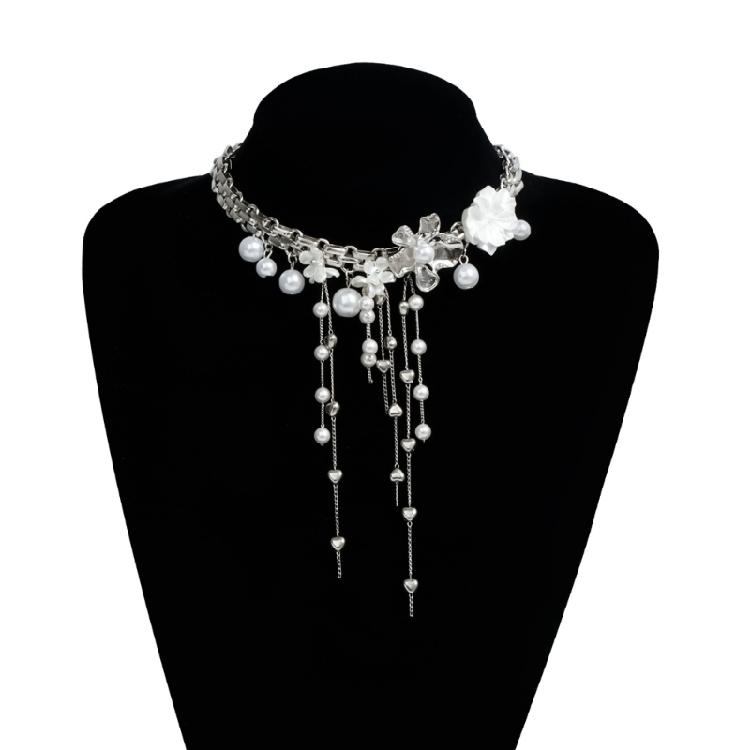 Pearls Accented Flowing Fringe Necklace Layering Chain Design Everyday Elegances Jewelry For Modern Women
