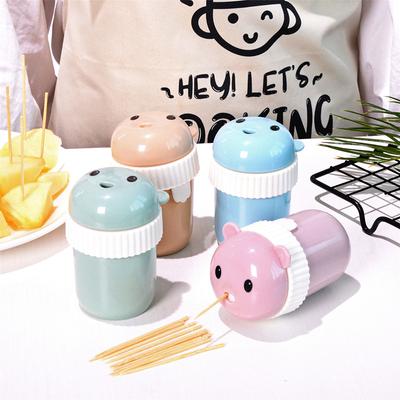 Plastic Cartoon Toothpick Box Bear Toothpick Jar Living Room Household Portable Round Toothpick Holder