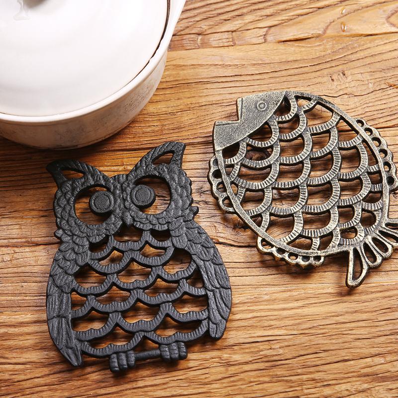 Cast Iron Animal Trivet-Decorative Coaster for Kitchen Counter  Dining Table Vintage Fashioned,Farmhouse,Rustic,Artisan Design