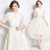 Rochie de vară din dantelă pentru doamnă: Broderie Elegantă la Croșetat pentru un Temperament de Doamnă
