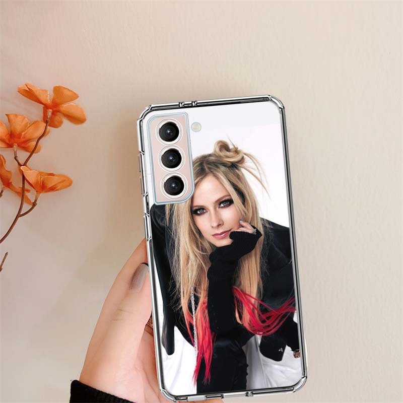 Sängerin Avril Lavigne Klare Handyhüllen für Samsung S26 Ultra Galaxy S25 Edge S24 S23 FE S21 Plus S20 S22 S10 Hülle Gemustert Com