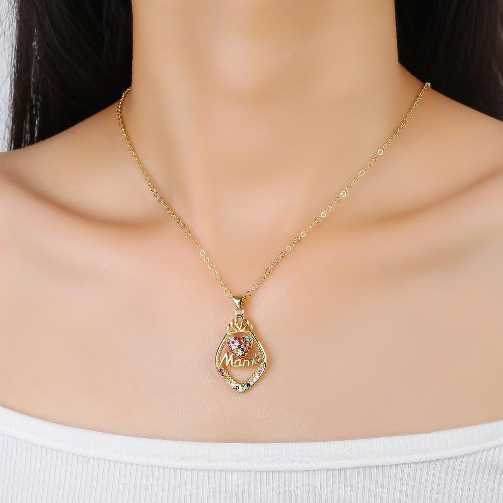 Hot Sale Sparkling Romantic Pendant Mother's Day Birthday Party Mom Letter Necklace Gold Plated Inlaid Zircon Charms Gift