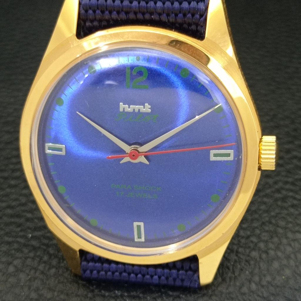 HMT PILOT HAND-WINDING VINTAGE INDIAN MENS BLUE COLOR DIAL WATCH A702071-5